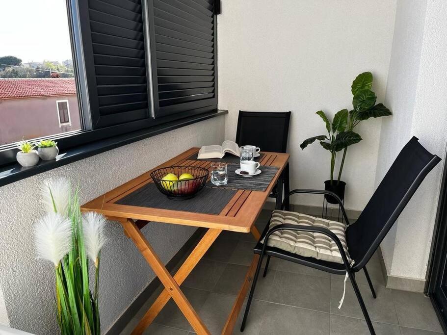Art Apartment Monvidal Pula Dış mekan fotoğraf