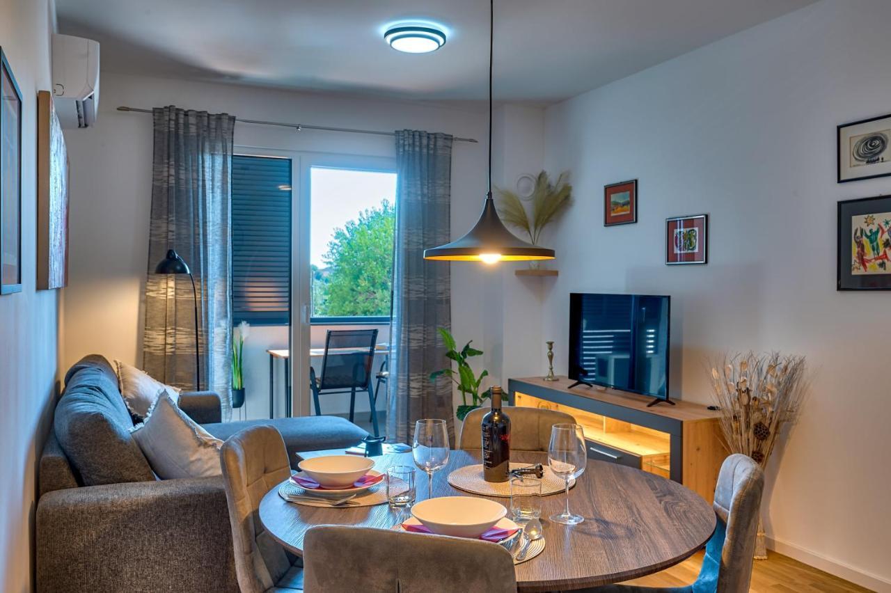 Art Apartment Monvidal Pula Dış mekan fotoğraf