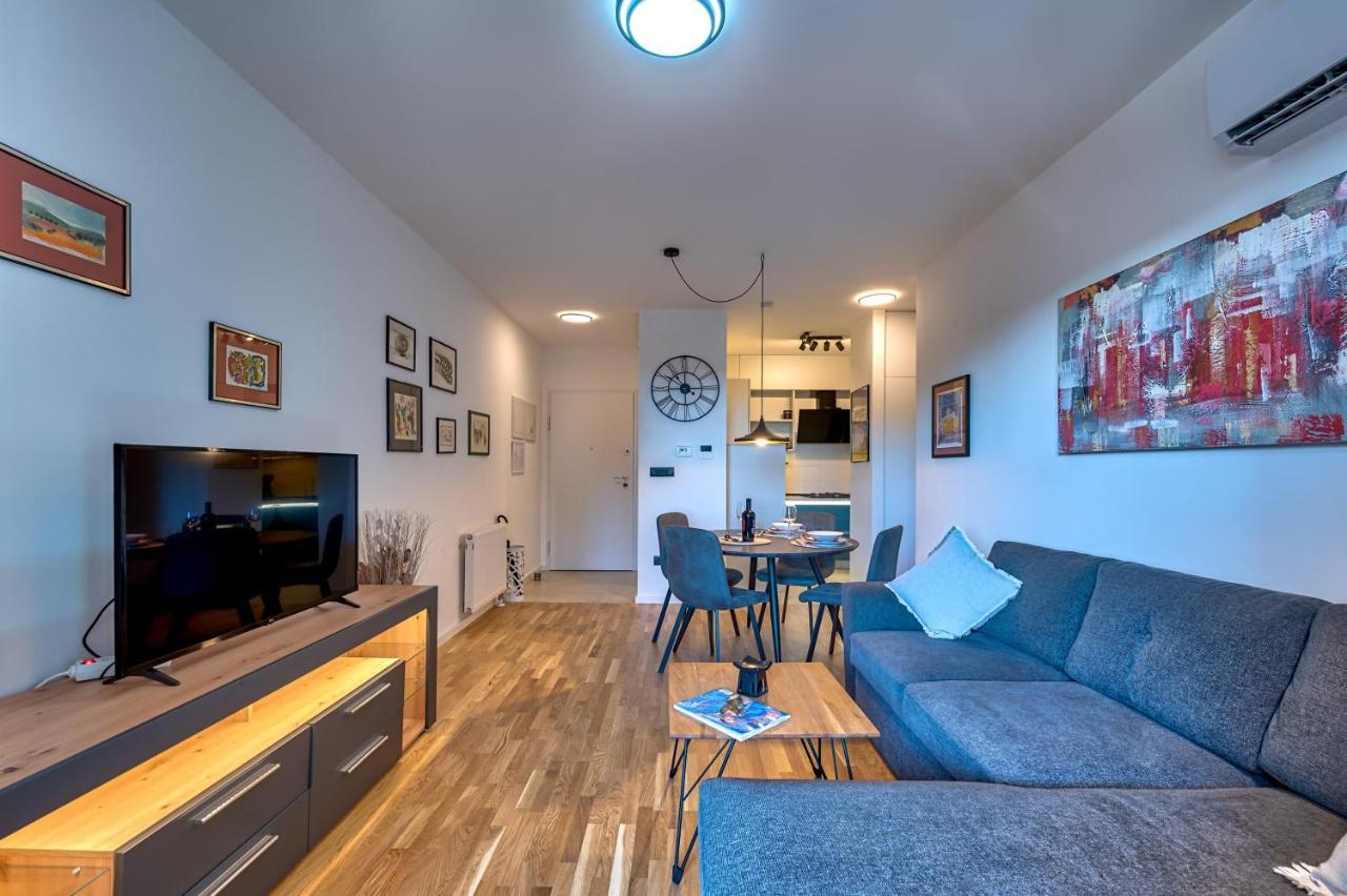 Art Apartment Monvidal Pula Dış mekan fotoğraf